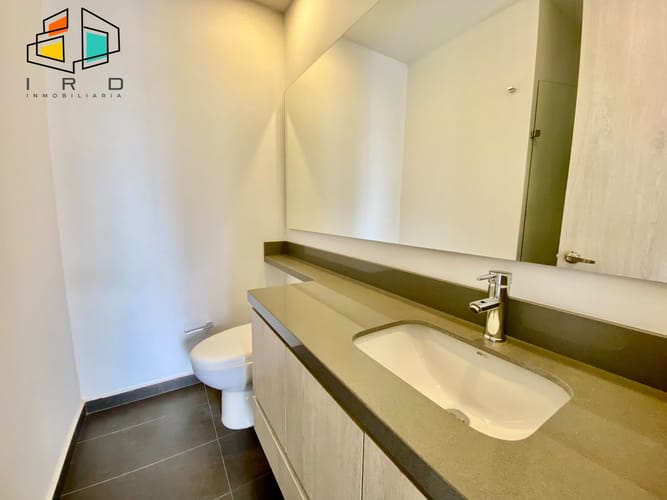 Apartamento de 2 alcobas en arriendo en El Poblado, Medellín, 81 m² · foto 11 de 22
