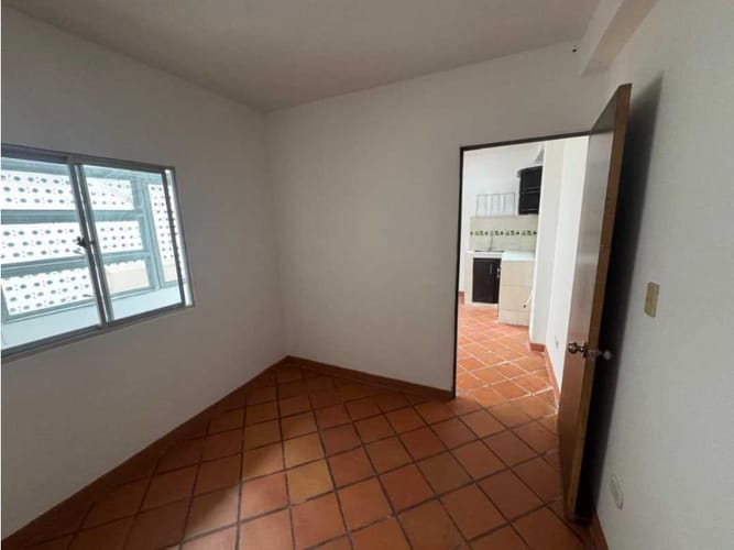 Apartamento de 2 alcobas en arriendo en Fundadores, Armenia, 55 m² · foto 4 de 10