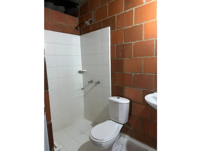 Casa de 2 alcobas en venta en Candelaria, 90 m² · foto 2 de 7