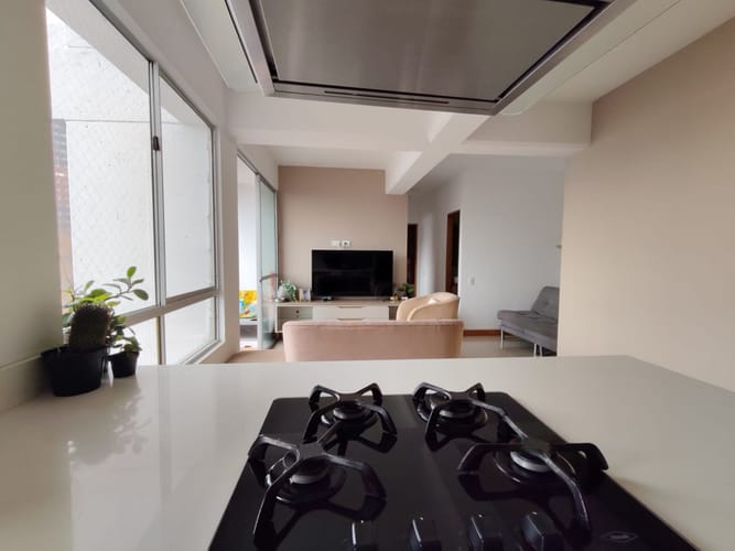 Apartamento de 2 alcobas en venta en Las Lomitas, Sabaneta, 65 m² · foto 2 de 17