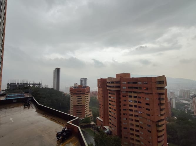 Apartamento de 2 alcobas en venta en Las Lomitas, Sabaneta, 65 m² · foto 11 de 17