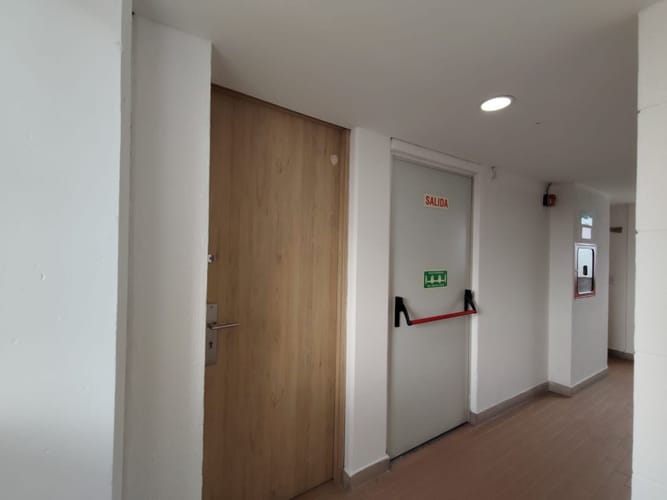 Apartamento de 2 alcobas en venta en Las Lomitas, Sabaneta, 65 m² · foto 12 de 17