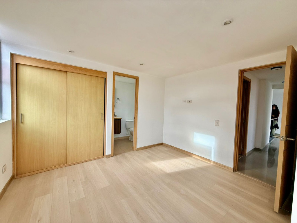 Apartamento en venta en Lagos De Torca, Bogotá · foto 11 de 24
