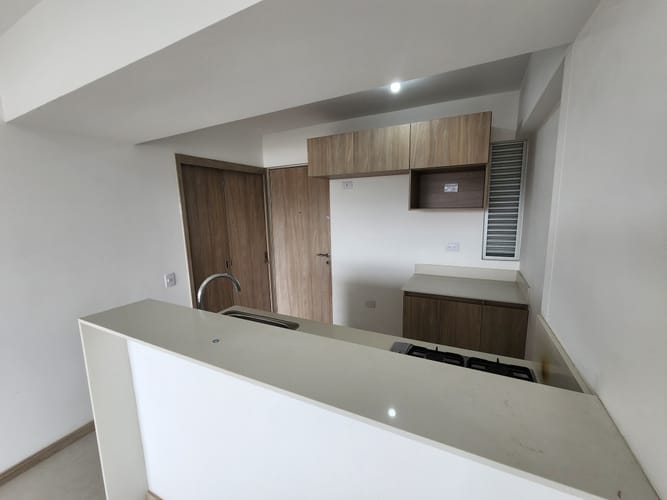 Apartamento de 3 alcobas en venta en Alcaravanes, Rionegro, 57 m² · foto 2 de 18