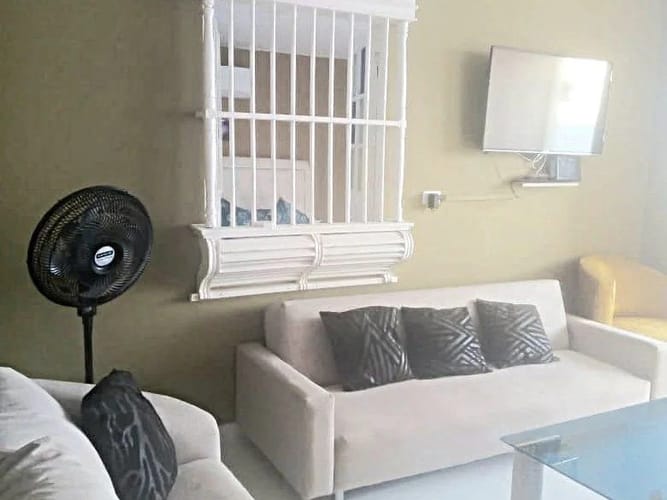 Apartamento de 2 alcobas en venta en El Laguito, Cartagena, 90 m² · foto 3 de 12
