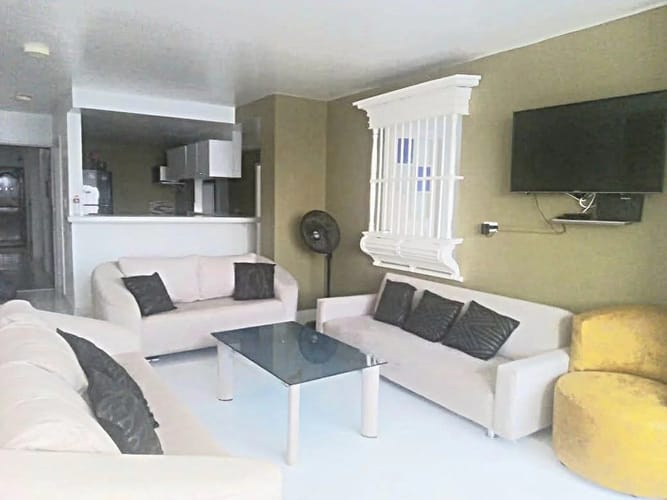 Apartamento de 2 alcobas en venta en El Laguito, Cartagena, 90 m² · foto 4 de 12