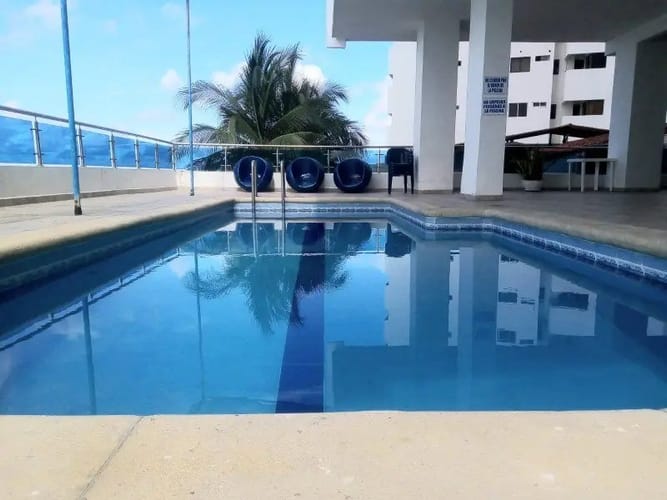 Apartamento de 2 alcobas en venta en El Laguito, Cartagena, 90 m² · foto 10 de 12