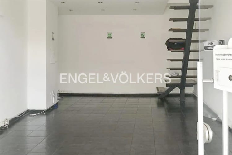 Local en venta en La Trinidad, Chía, 34 m² · foto 3 de 4