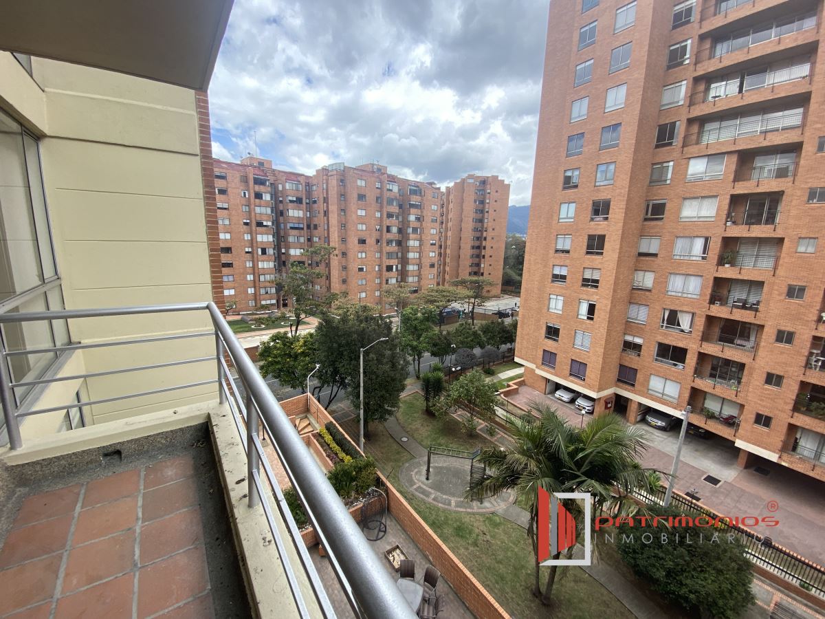 Apartamento en venta en Lagos De Cordoba, Bogotá · foto 21 de 23
