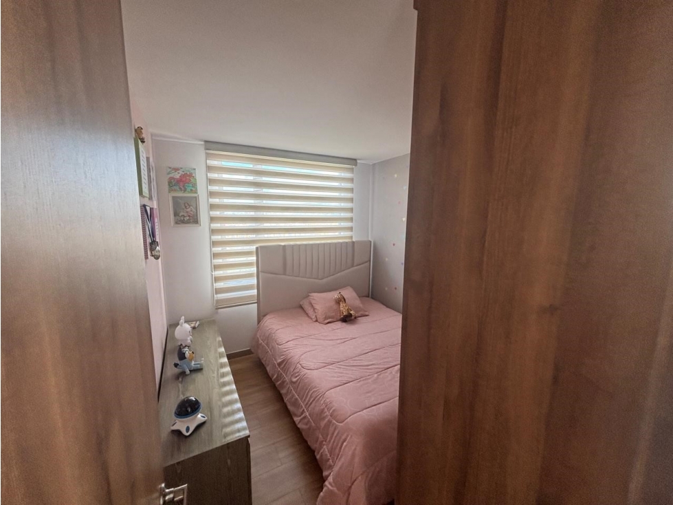 Apartamento en venta en Ciudad Salitre Oriental, Bogotá · foto 6 de 24