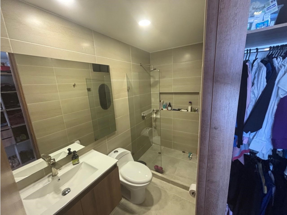 Apartamento en venta en Ciudad Salitre Oriental, Bogotá · foto 12 de 24