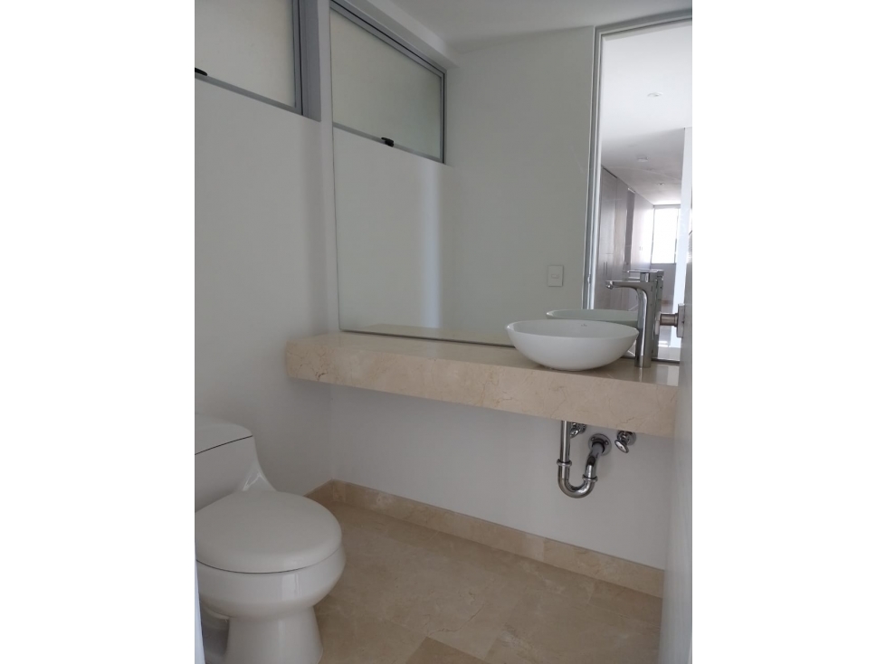 Apartamento en arriendo en Riomar, Barranquilla · foto 8 de 9