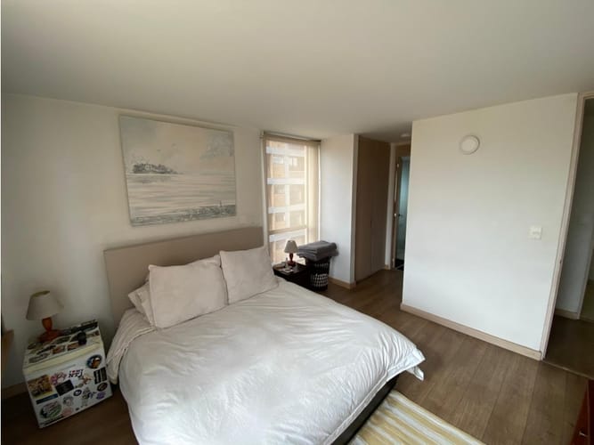 Apartamento de 2 alcobas en venta en Cedritos, Bogotá, 79 m² · foto 9 de 17