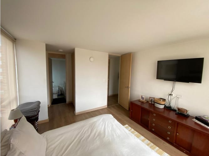 Apartamento de 2 alcobas en venta en Cedritos, Bogotá, 79 m² · foto 16 de 17