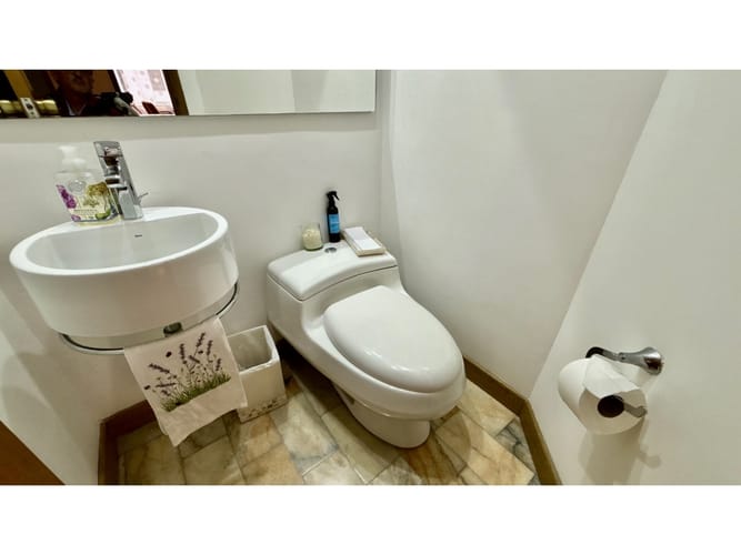 Apartamento de 3 alcobas en venta en Santa Barbara, Bogotá, 160 m² · foto 15 de 17