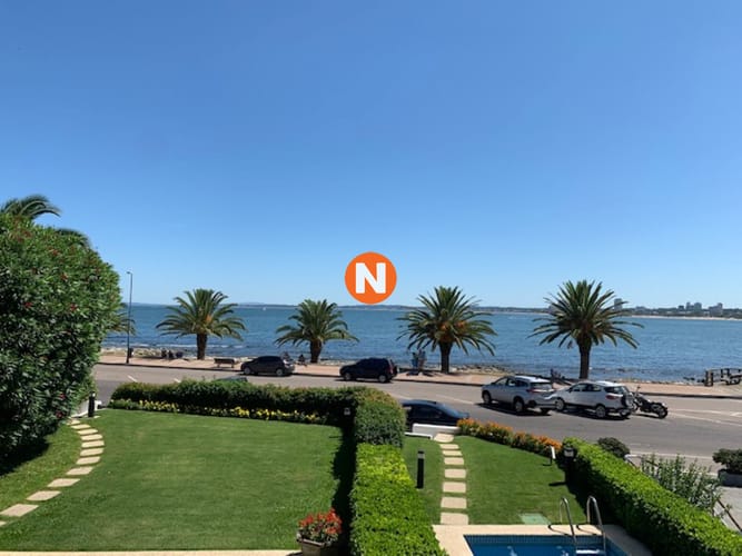 Hermoso apartamento en primera línea ubicado en el Puerto · Foto 8