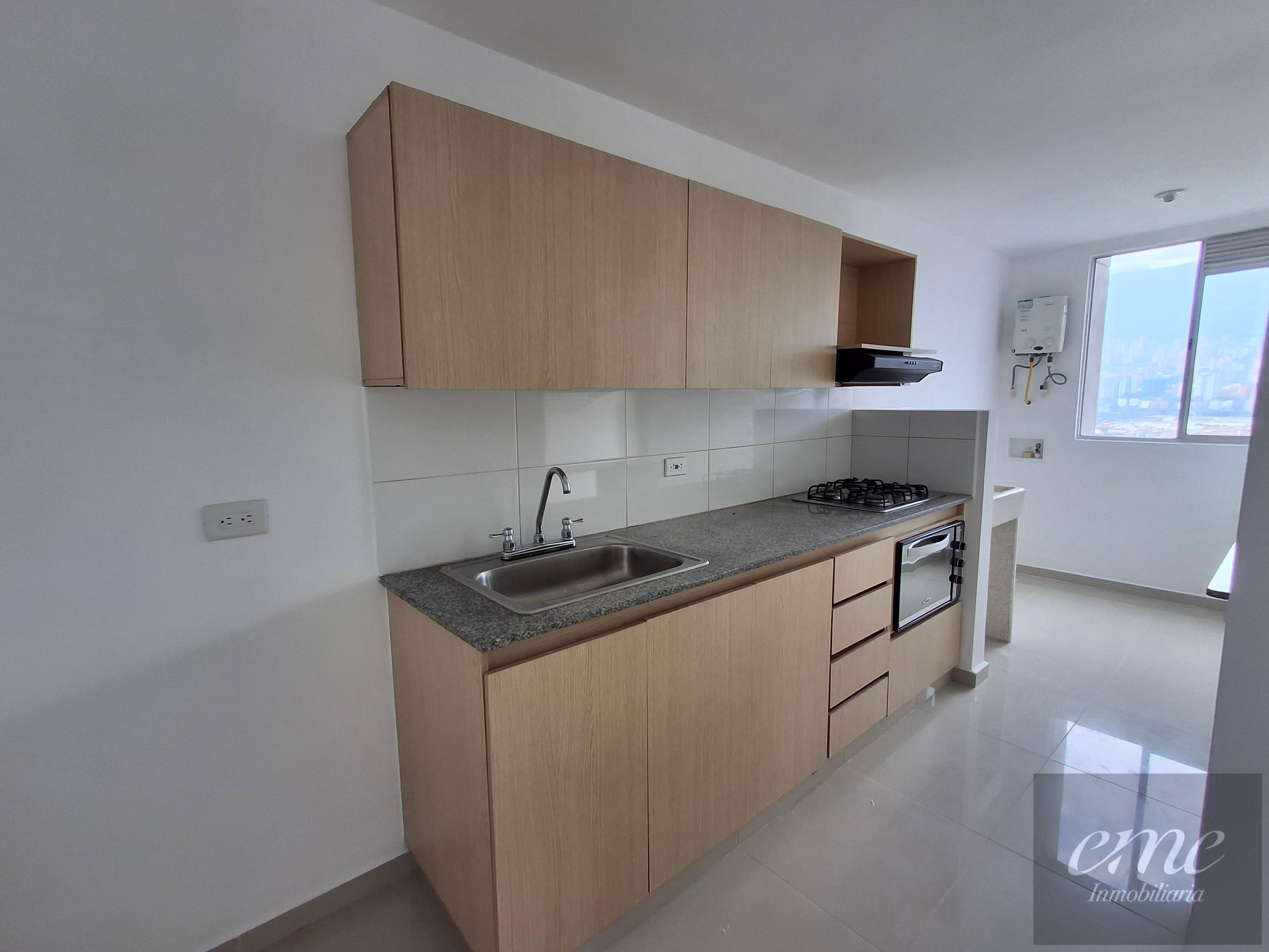 Apartamento en arriendo en Villa Del Parque, Itagüí · foto 2 de 13