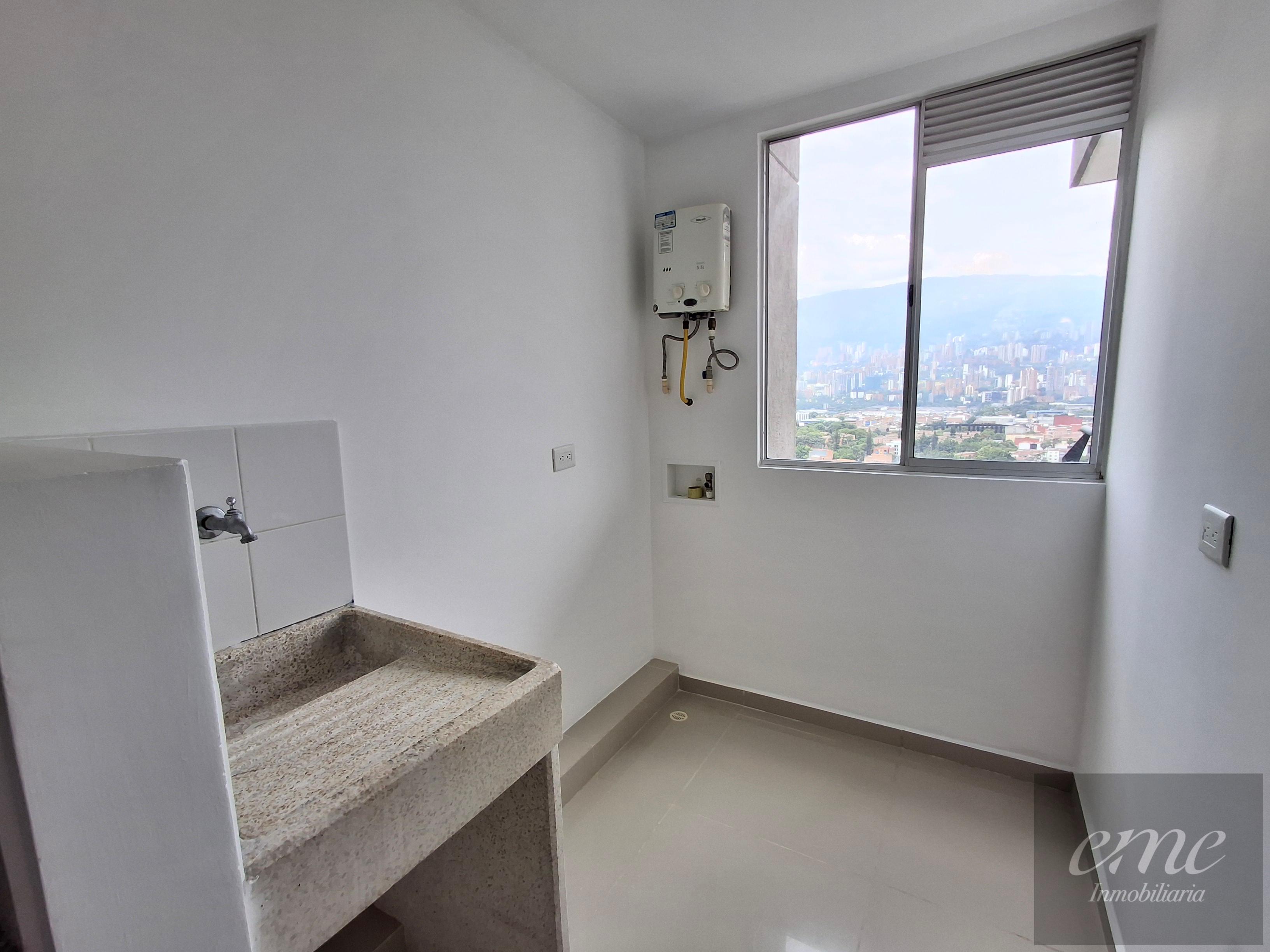 Apartamento en arriendo en Villa Del Parque, Itagüí · foto 3 de 13