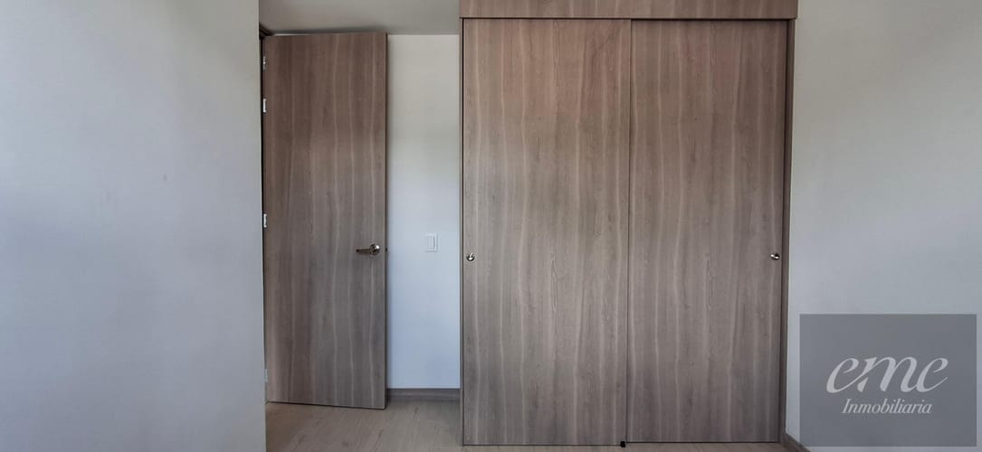 Apartamento de 3 alcobas en venta en Central, Bello, 68 m² · foto 9 de 11