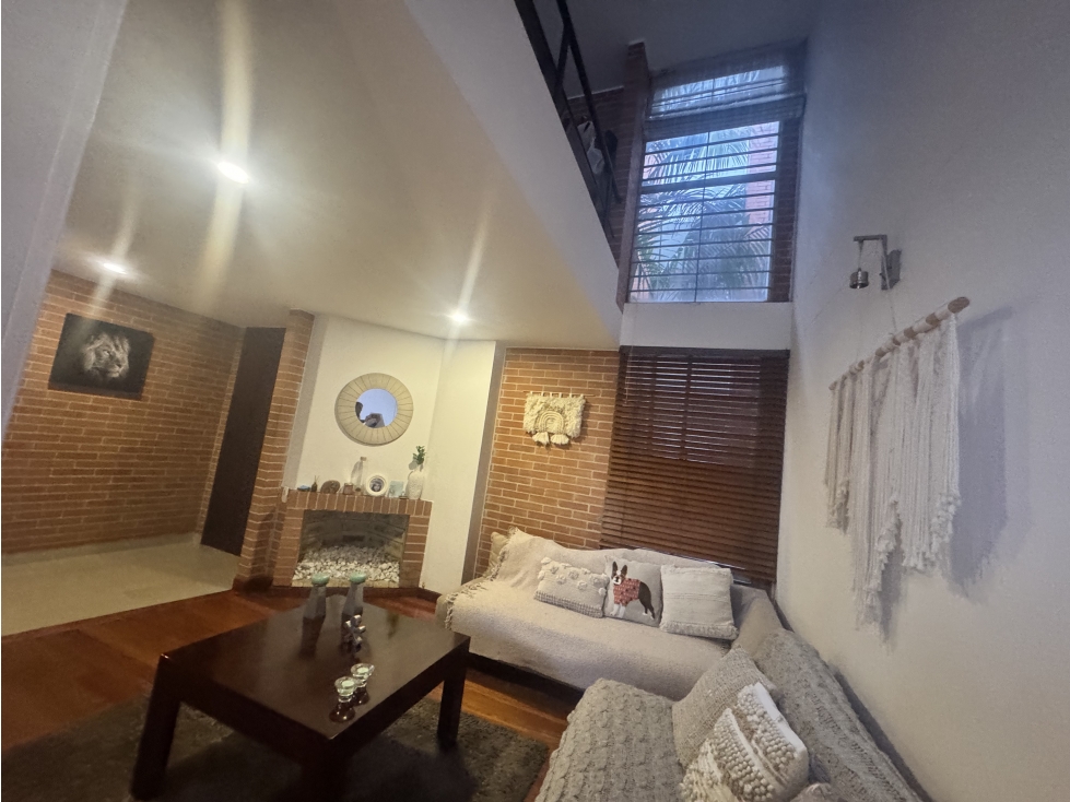 Casa en venta en El Contador, Bogotá · foto 6 de 24