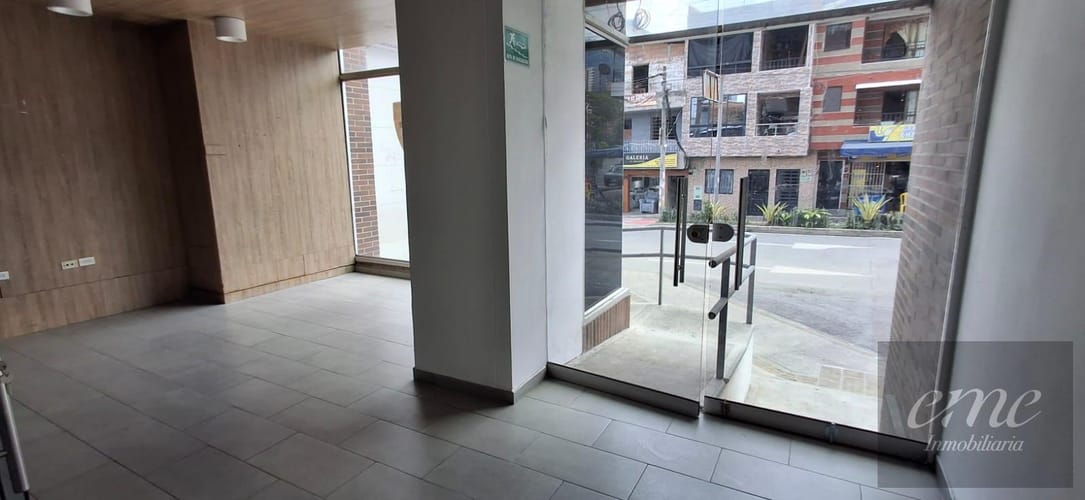 Local en arriendo en Manchester, Bello, 190 m² · foto 2 de 16