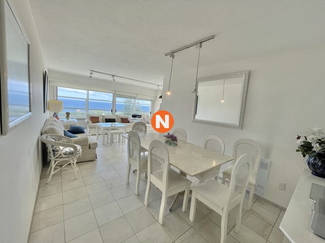 VENTA DE APARTAMENTOP DE 3 DORMITORIOS EN MANSA FRENTE AL MAR EN PUNTA DEL ESTE - foto 4