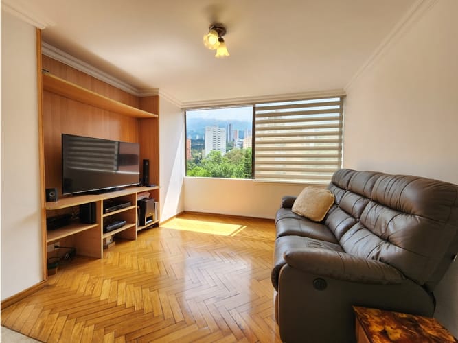 Apartamento de 3 alcobas en venta en San Lucas, Medellín, 190 m² · foto 20 de 24