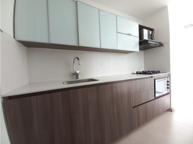 Apartaestudio en venta en El Poblado, Envigado, 60 m² · foto 4 de 24