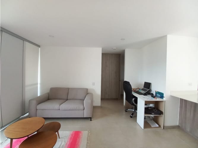 Apartaestudio en venta en El Poblado, Envigado, 60 m² · foto 6 de 24