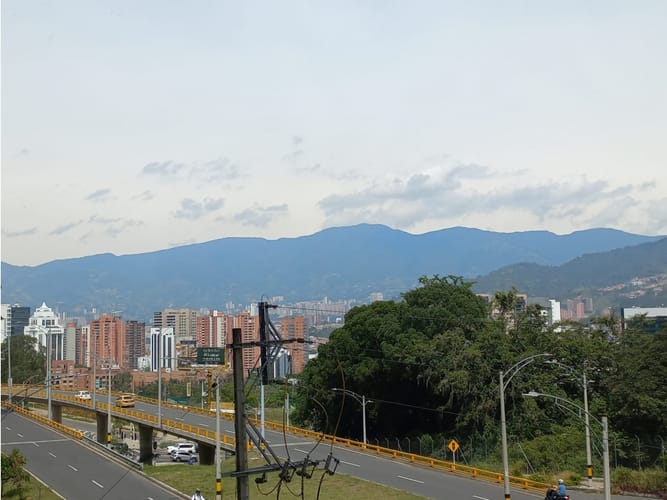 Apartaestudio en venta en El Poblado, Envigado, 60 m² · foto 10 de 24