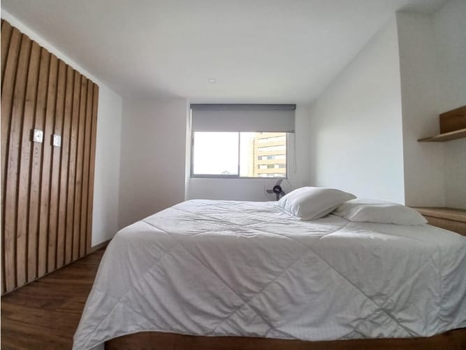 Apartaestudio en venta en El Poblado, Envigado, 60 m² · foto 12 de 24