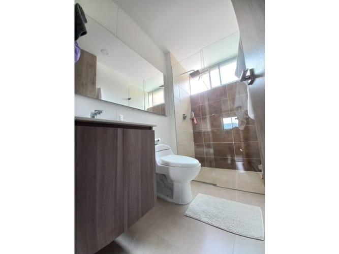 Apartaestudio en venta en El Poblado, Envigado, 60 m² · foto 15 de 24