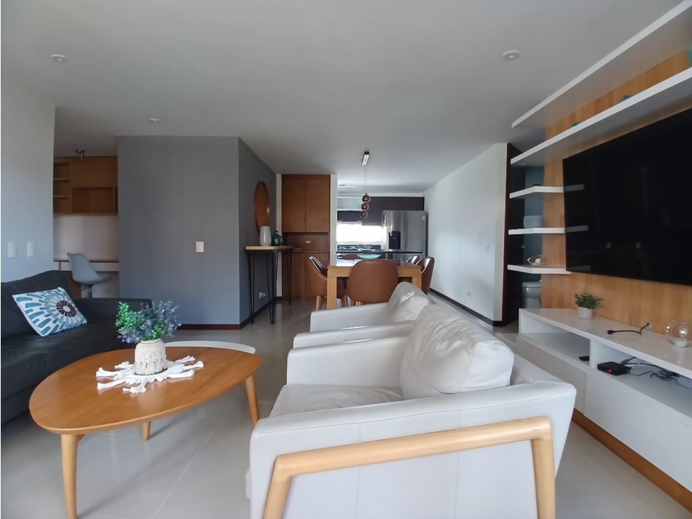 Apartamento de 4 alcobas en arriendo en Los Balsos, Medellín, 118 m² · foto 3 de 22