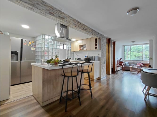 Apartamento en venta en Bosques De Zuñiga, Envigado · foto 2 de 24