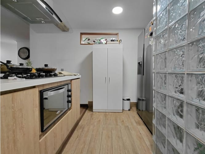Apartamento en venta en Bosques De Zuñiga, Envigado · foto 6 de 24