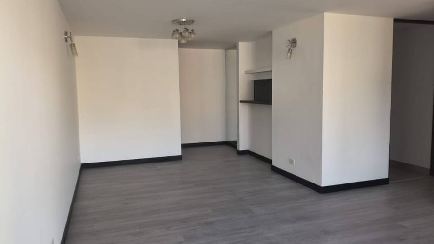 Apartamento de 3 alcobas en arriendo en Pradera Norte, Bogotá, 82 m² · foto 3 de 22