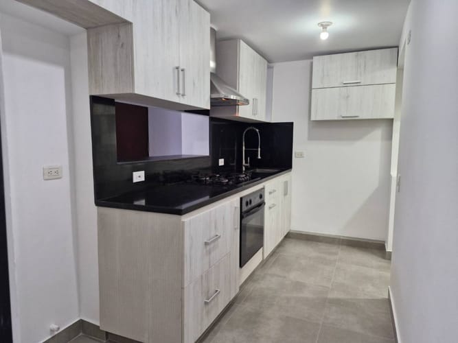 Apartamento de 3 alcobas en arriendo en Pradera Norte, Bogotá, 82 m² · foto 5 de 22