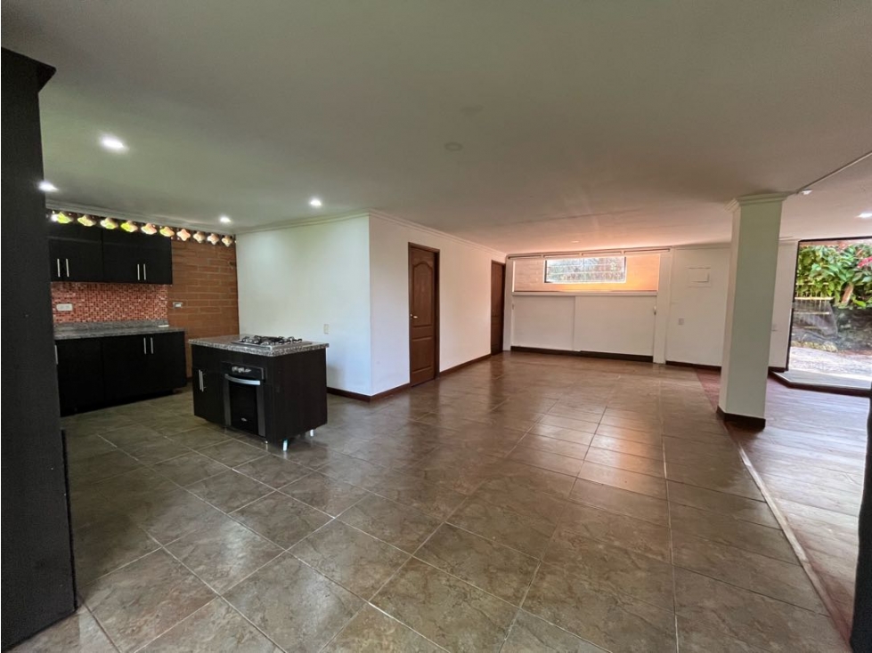 Casa en arriendo en Conjunto Residencial Isla Fuerta, Envigado · foto 17 de 24