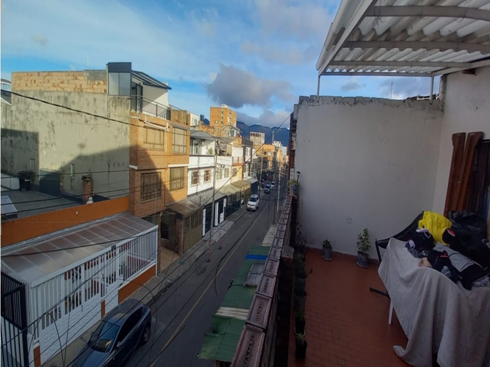 Casa en venta en Engativá, Bogotá · foto 6 de 24