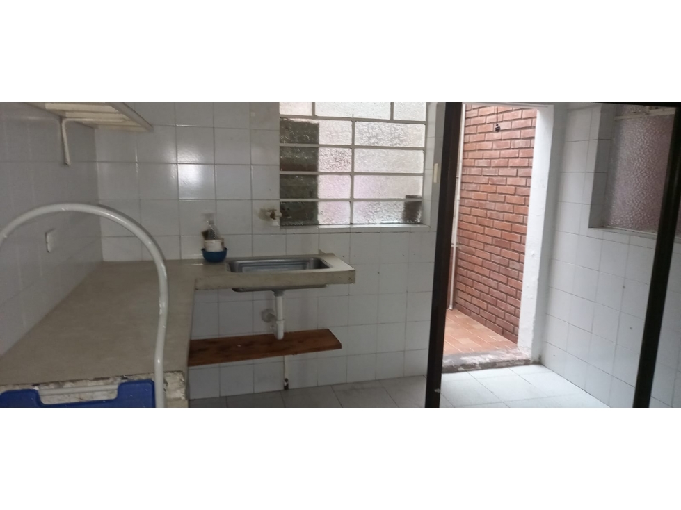 Casa en venta en Engativá, Bogotá · foto 8 de 24