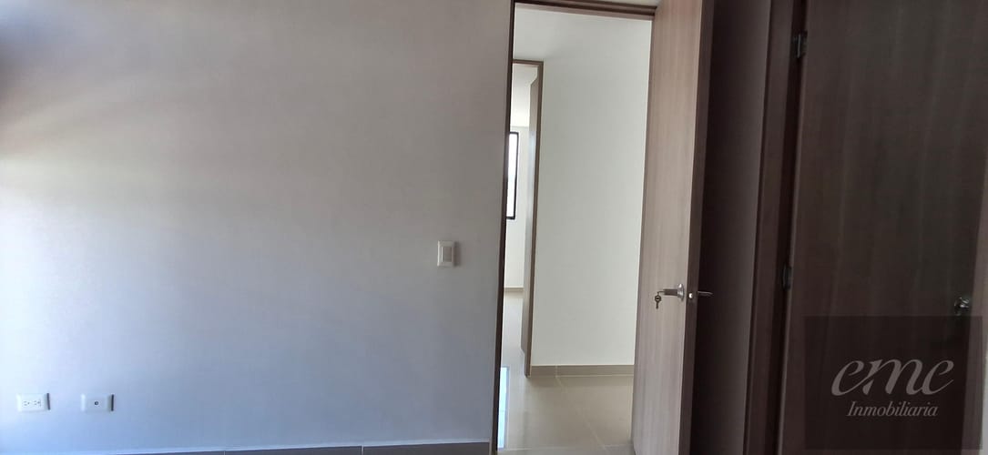 Apartamento de 3 alcobas en venta en Rincon Santo, Bello, 68 m² · foto 11 de 12