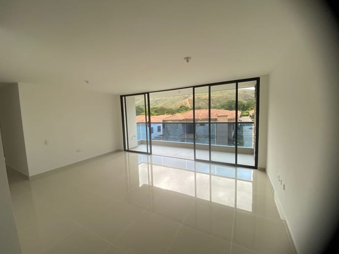 Apartamento de 3 alcobas en arriendo en San Cristobal, Piedecuesta, 95 m² · foto 3 de 22