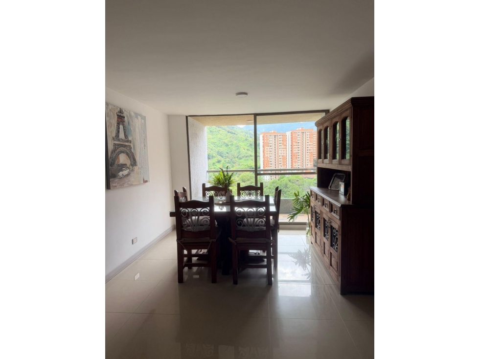 Apartamento en Venta en Loma de los bernal, Medellín