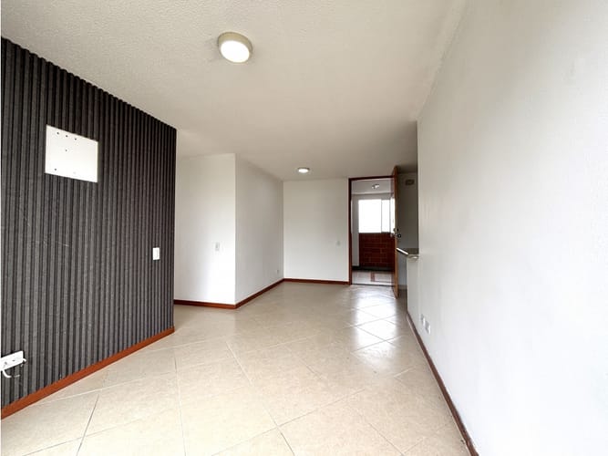 Apartamento de 2 alcobas en arriendo en El Poblado, Medellín, 55 m² · foto 2 de 10