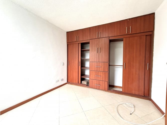 Apartamento de 2 alcobas en arriendo en El Poblado, Medellín, 55 m² · foto 6 de 10