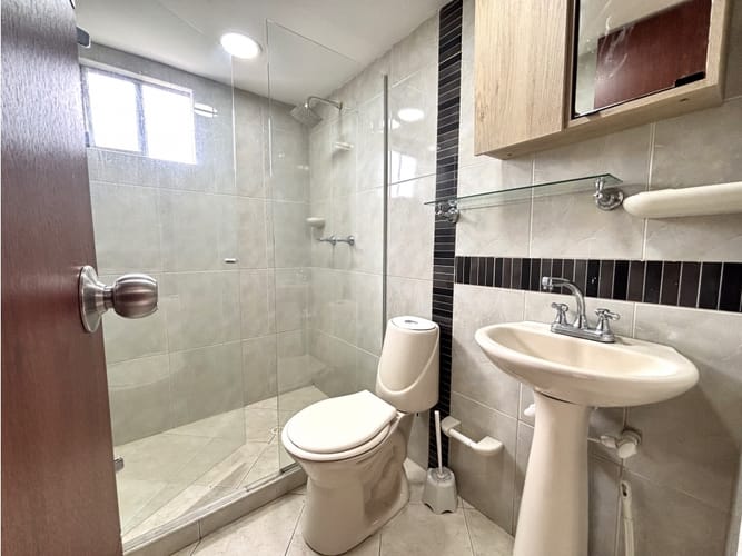Apartamento de 2 alcobas en arriendo en El Poblado, Medellín, 55 m² · foto 7 de 10