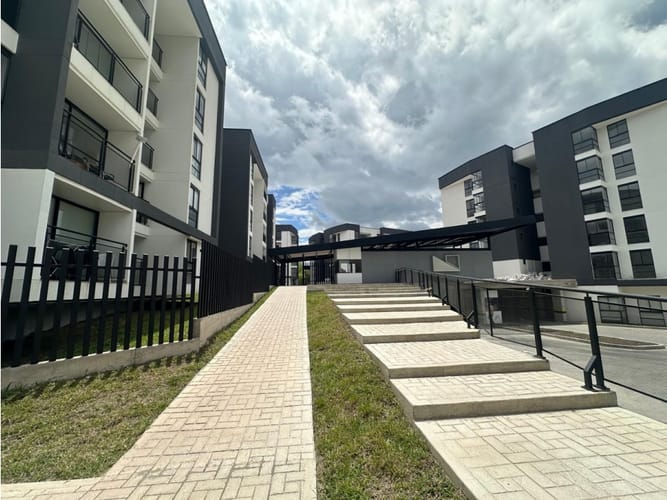 Apartamento de 20 alcobas en venta en Armenia, 52 m² · foto 9 de 11