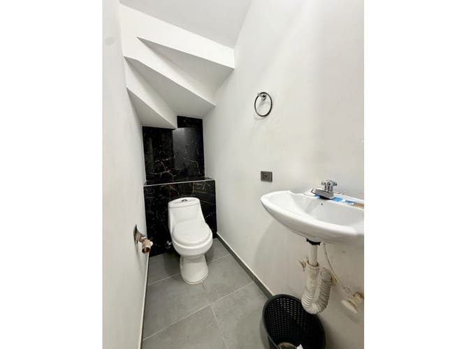 Casa de 6 alcobas en venta en Las Mercedes, Palmira, 300 m² · foto 7 de 20