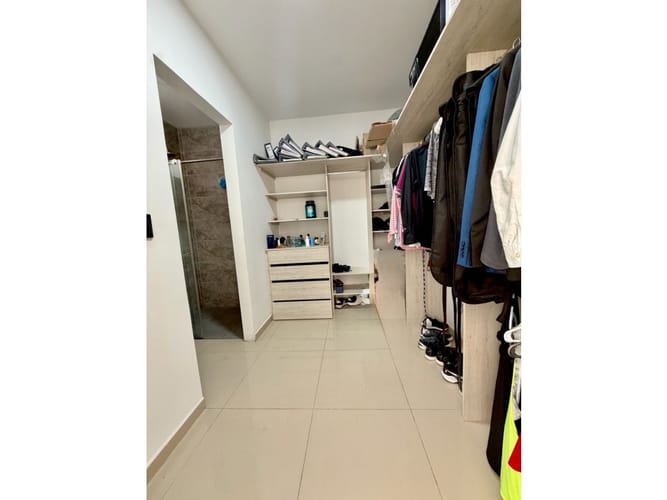 Casa de 6 alcobas en venta en Las Mercedes, Palmira, 300 m² · foto 16 de 20