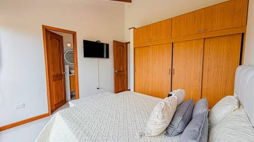 Casa de 3 alcobas en arriendo en San Nicolas, La Ceja, 124 m² · foto 8 de 18
